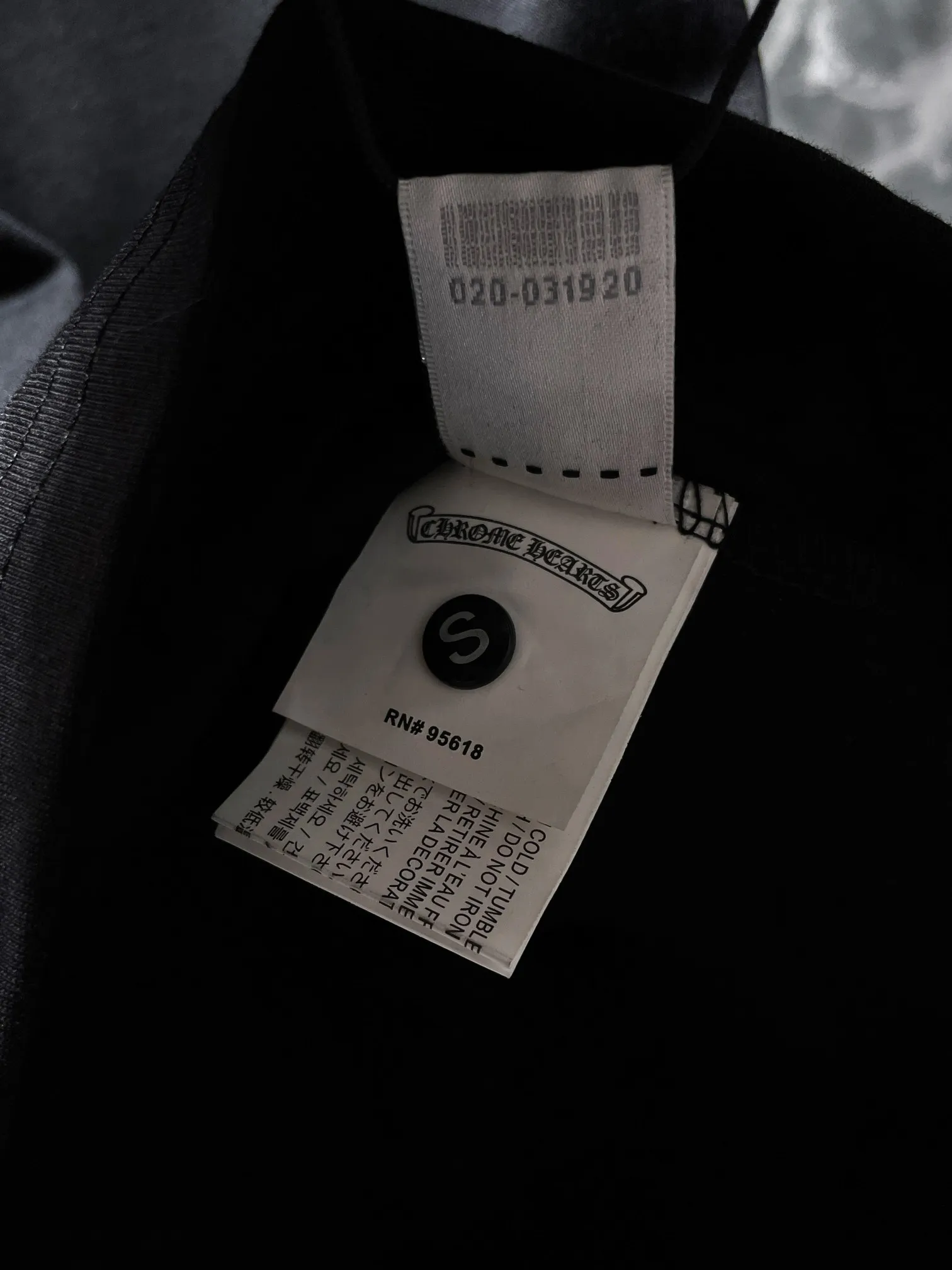 P164 New in summer Chrome Hearts 25ss 260g~270g High gram weight, environmentally friendly and high-quality top-grade fabric Chrome Hearts Heavy Industry color leather cross contrasting short sleeves Counter synchronization 1:1 replica version Recommended color: white black Size: S, M, L, XL